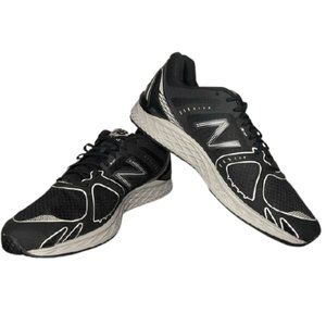 Mens New Balance Black Grey White Running Shoes